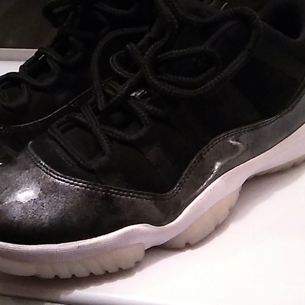 Retro Jordans 528895 010